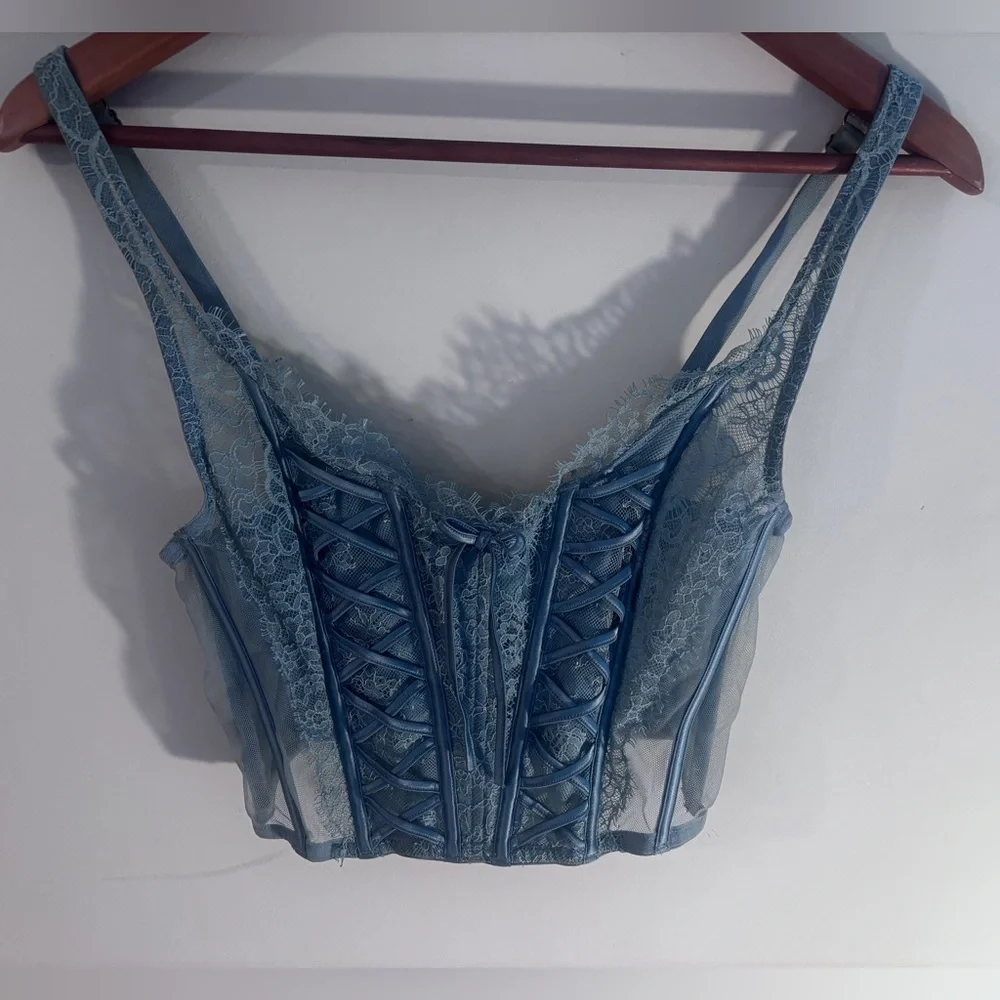 Victoria Secret Sage green Corset top Size: Medium DD (34D 34DD 36D 36DD) - Picture 3 of 7